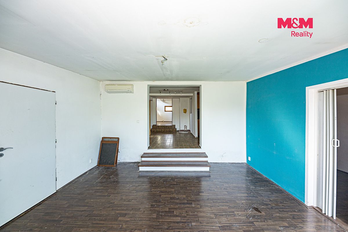 Prodej rodinného domu 170 m², pozemek 1774 m² – fotografie 5