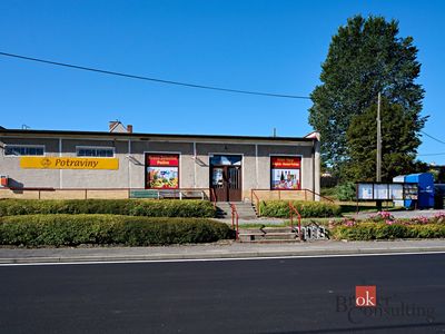 Pronájem obchodního prostoru 322 m²