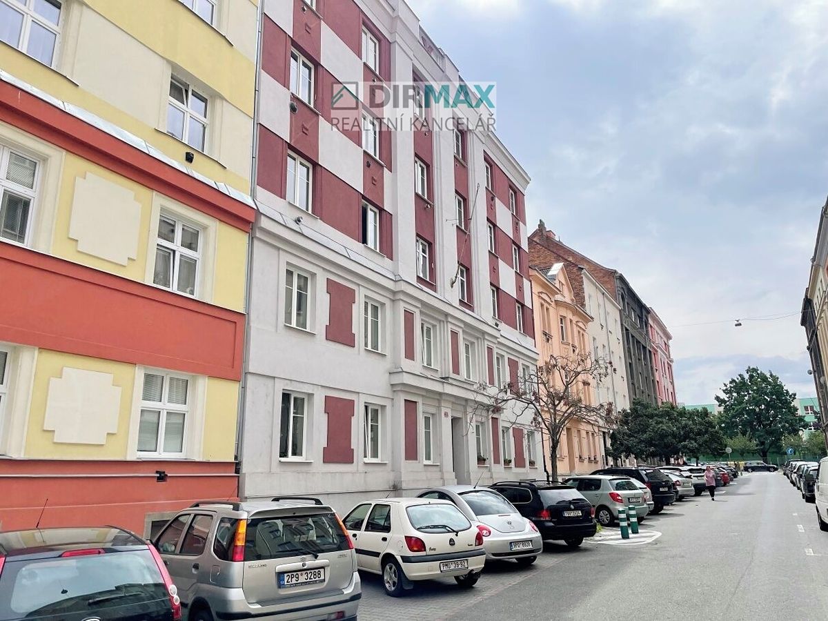 Pronájem bytu 2+kk 44 m²