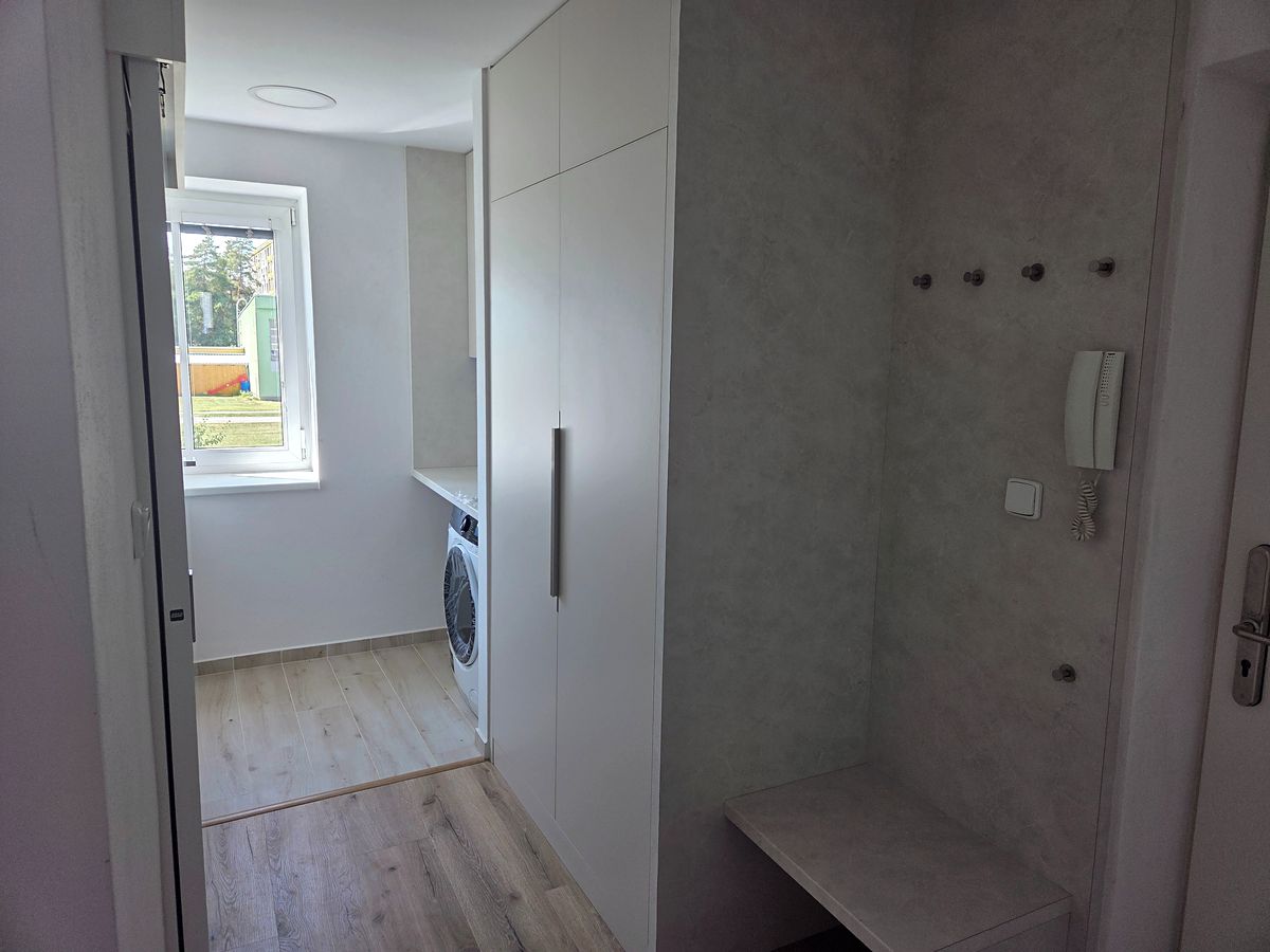 Pronájem bytu 3+1 72 m² – fotografie 3