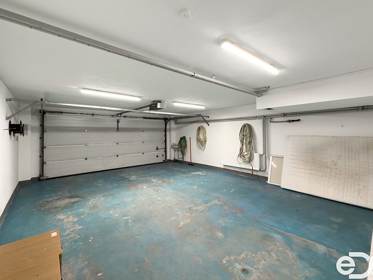 Prodej domu, 388 m² (33 z 45)