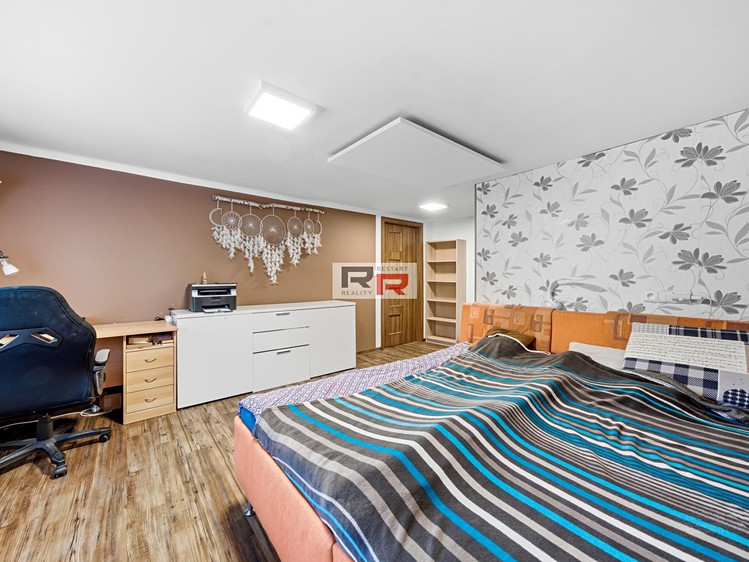Haus zum Kauf, 289 m² (16 von 60)