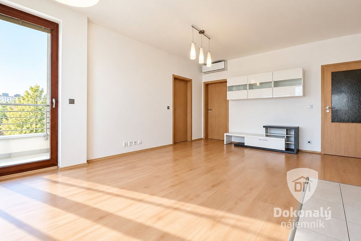 Pronájem bytu 3+kk 65 m² – fotografie 5