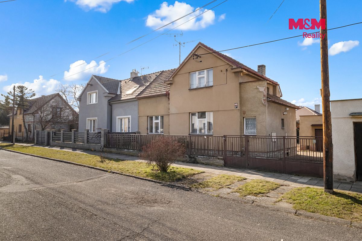 Prodej rodinného domu 81 m², pozemek 437 m² – fotografie 2