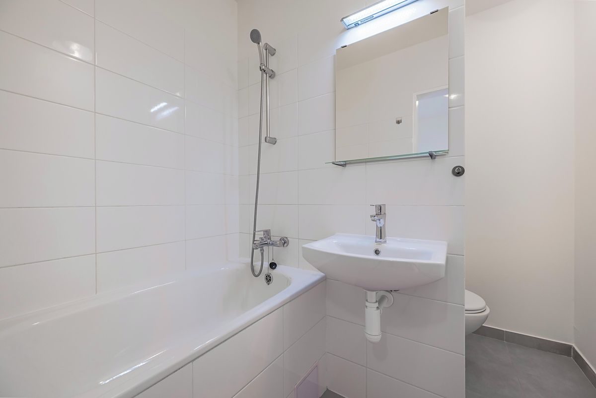 Prodej bytu 2+1 44 m² – fotografie 2