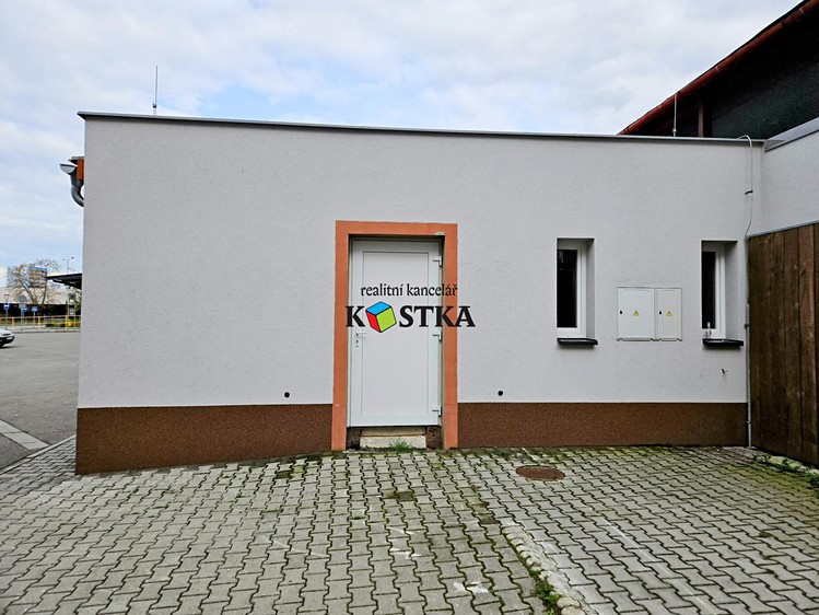 Prodej komerčního prostoru, 115 m² (5 z 10)