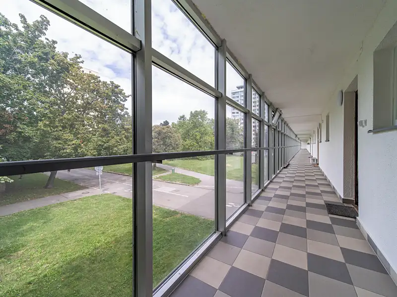 Prodej bytu 2+1 62 m², Praha – náhled fotky 1