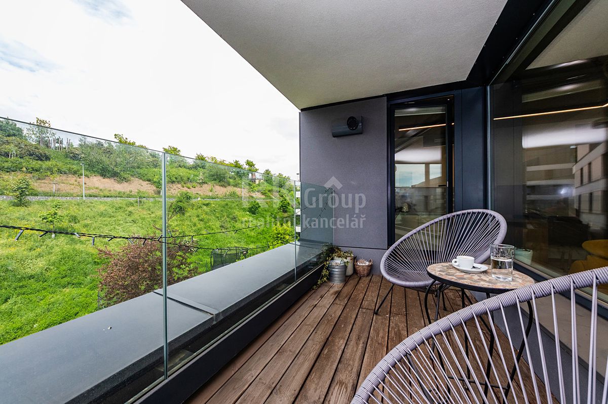 Pronájem bytu 3+kk 81 m²