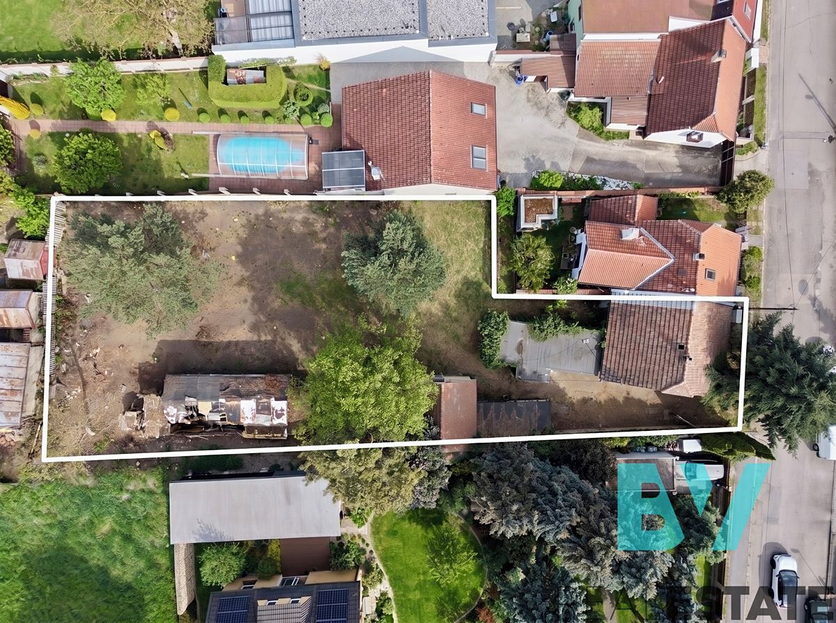 Prodej stavebního pozemku 1166 m² – fotografie 3