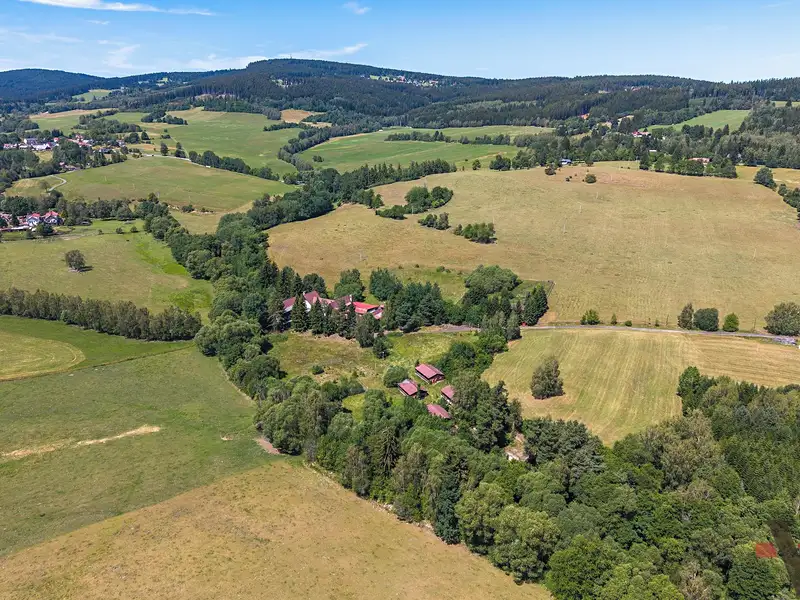 Prodej stavebního pozemku 37585 m², Vacov – náhled fotky 3