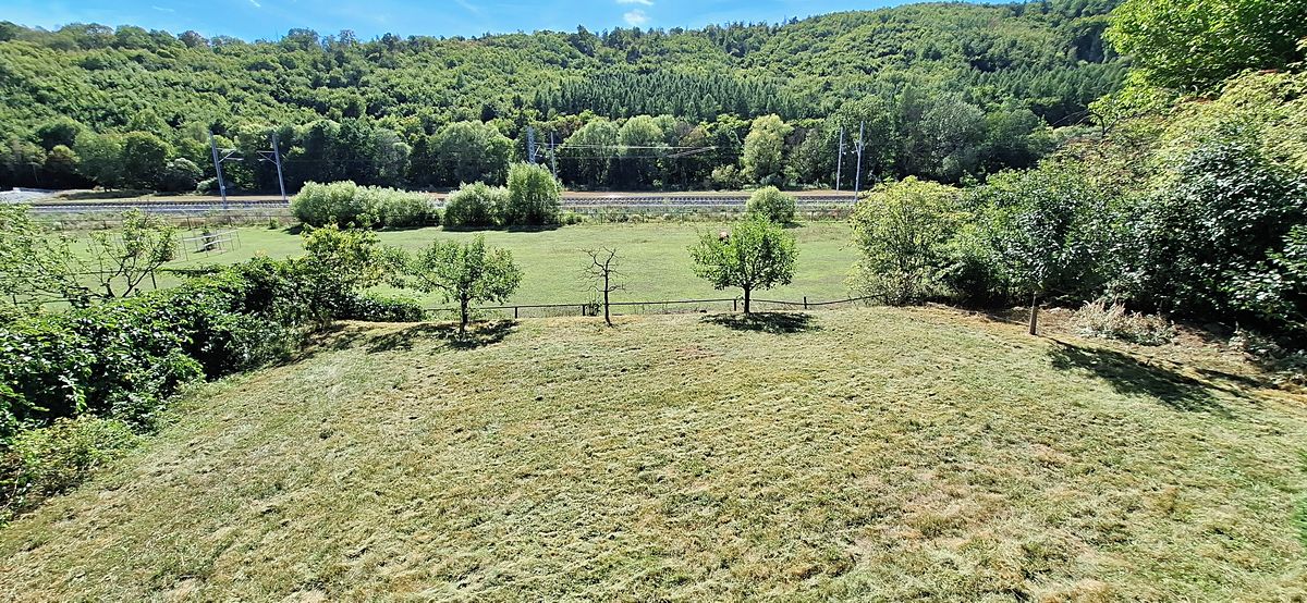 Prodej rodinného domu 100 m², pozemek 576 m² – fotografie 4