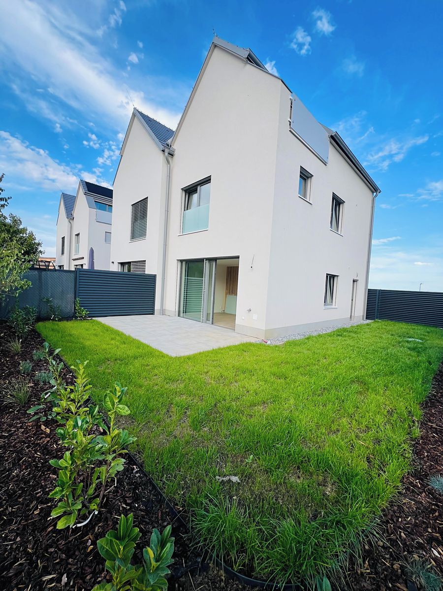 Pronájem bytu 5+kk 120 m²