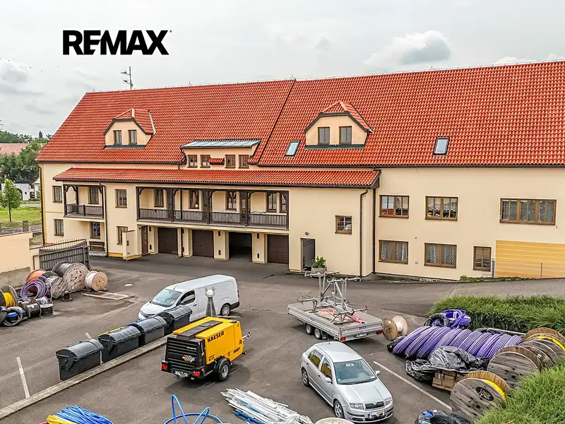 Prodej zemědělské usedlosti 1050 m², pozemek 5167 m², Slatina – náhled fotky 1
