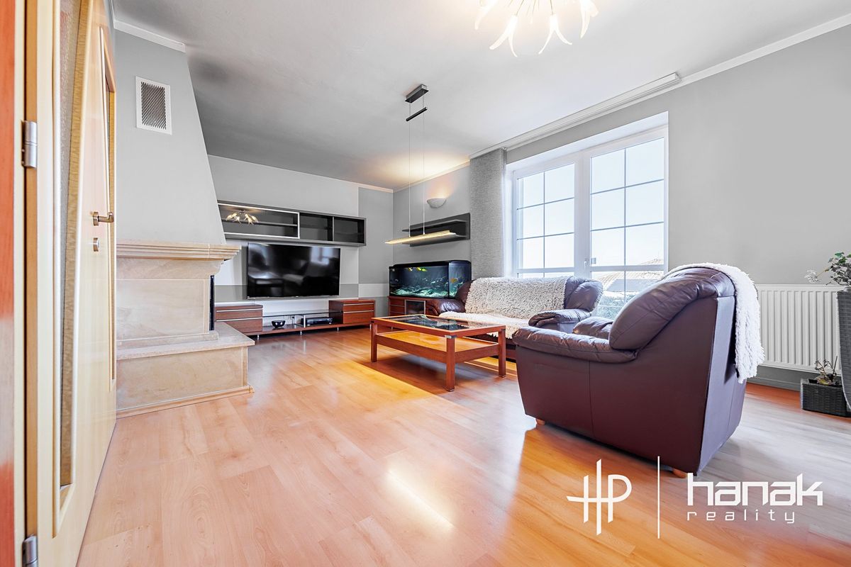 Prodej rodinného domu 146 m², pozemek 689 m² – fotografie 5