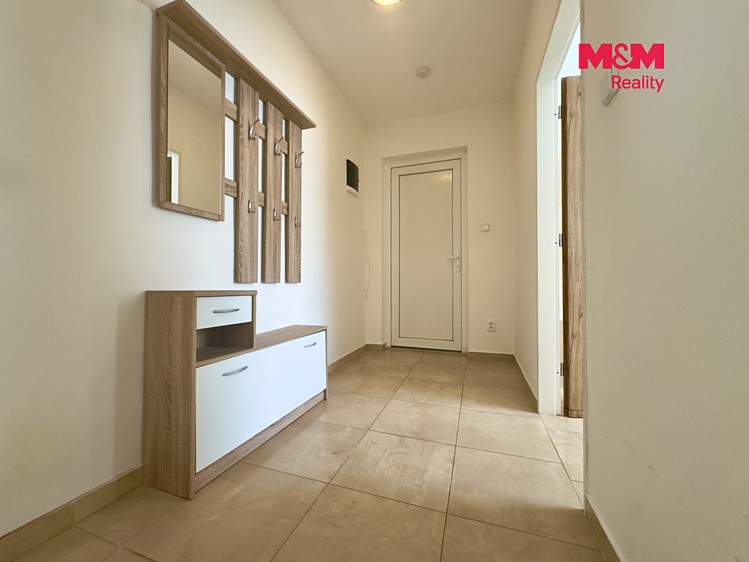 Квартира 2+kk в оренду, 64 м² (4 з 6)