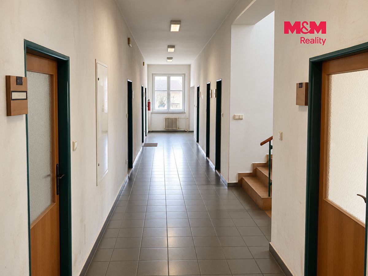 Pronájem kanceláře 29 m² – fotografie 3