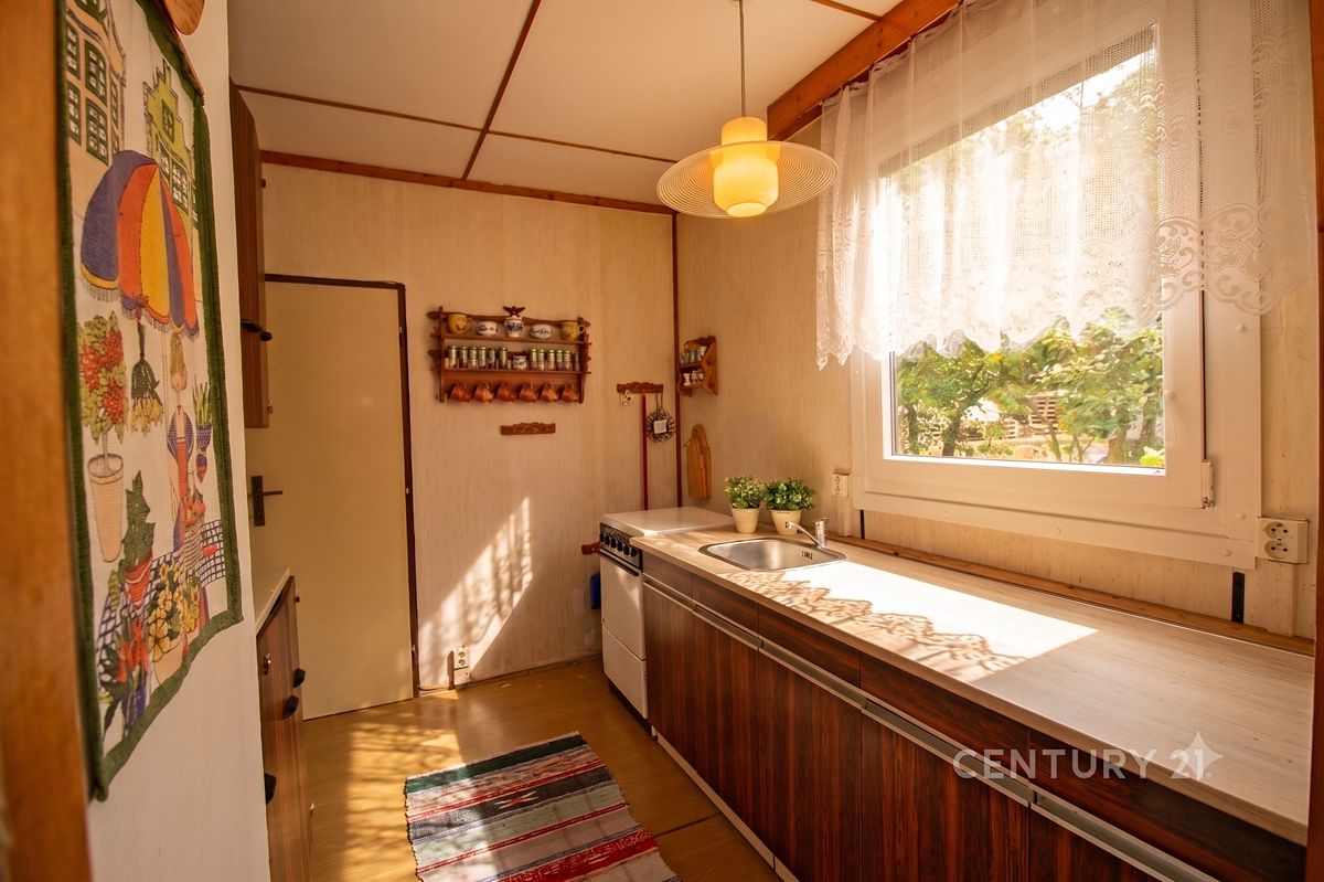 Prodej rodinného domu 90 m², pozemek 768 m² – fotografie 5