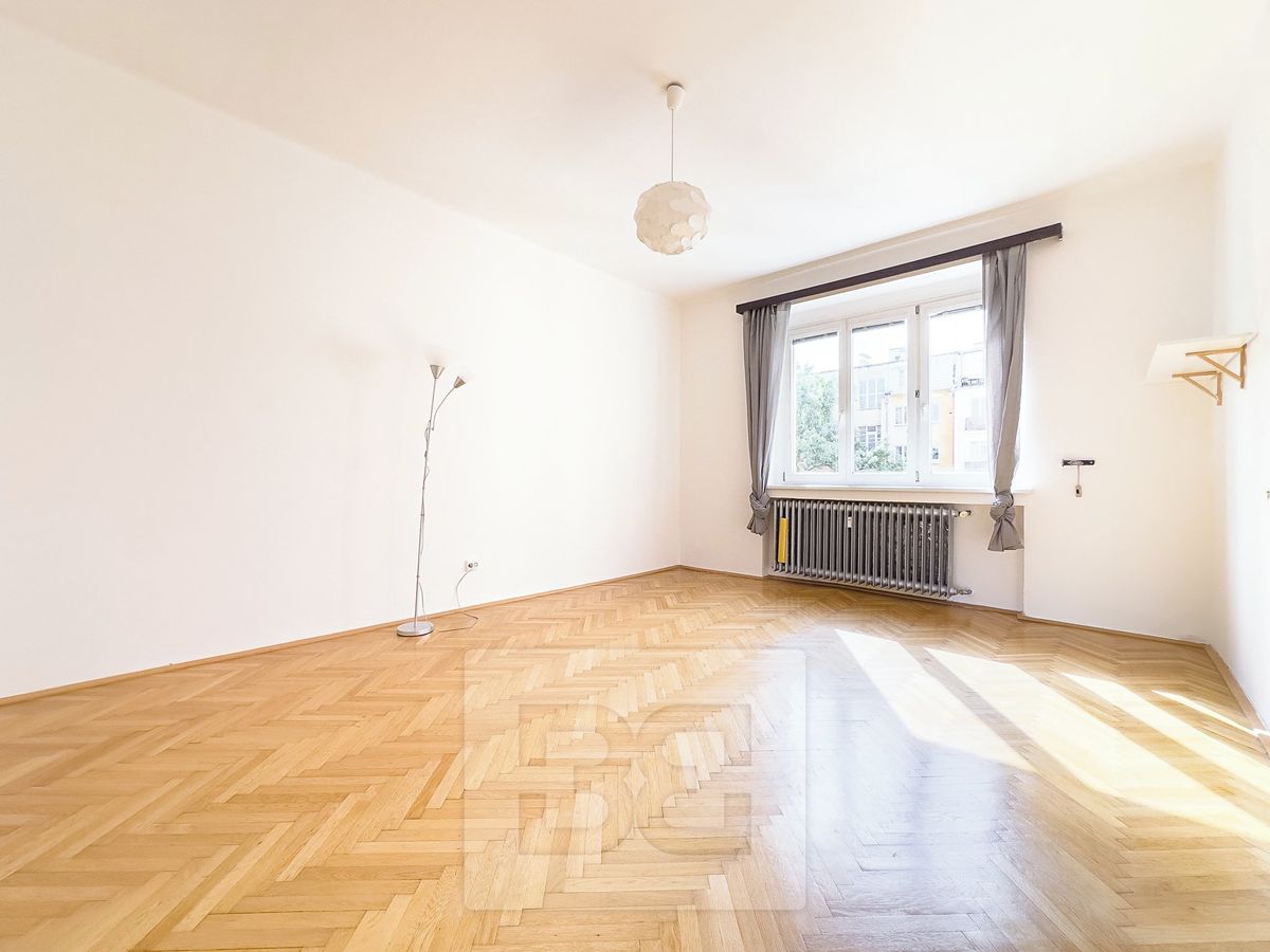 Pronájem bytu 1+1 32 m²
