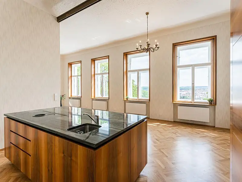 Pronájem bytu 3+kk 132 m², Praha – náhled fotky 1