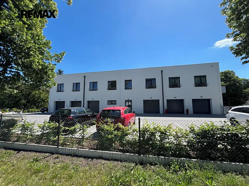 Prodej bytu 4+kk 110 m², Holešov – náhled fotky 1