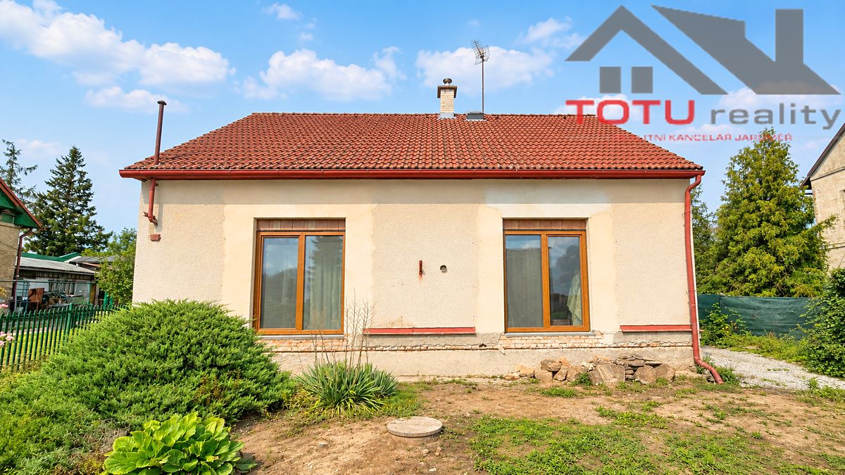 Prodej rodinného domu 160 m², pozemek 572 m² – fotografie 3