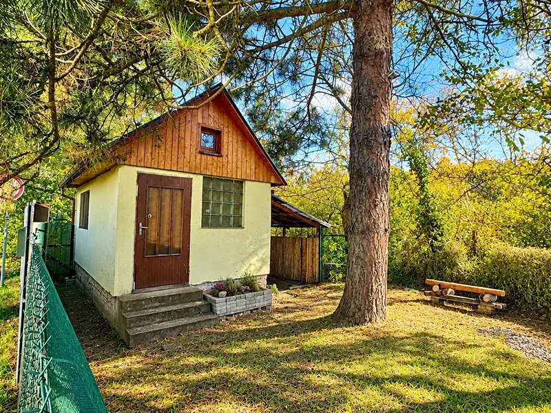 Prodej chaty 20 m², pozemek 273 m², Chrudim – Chrudim III