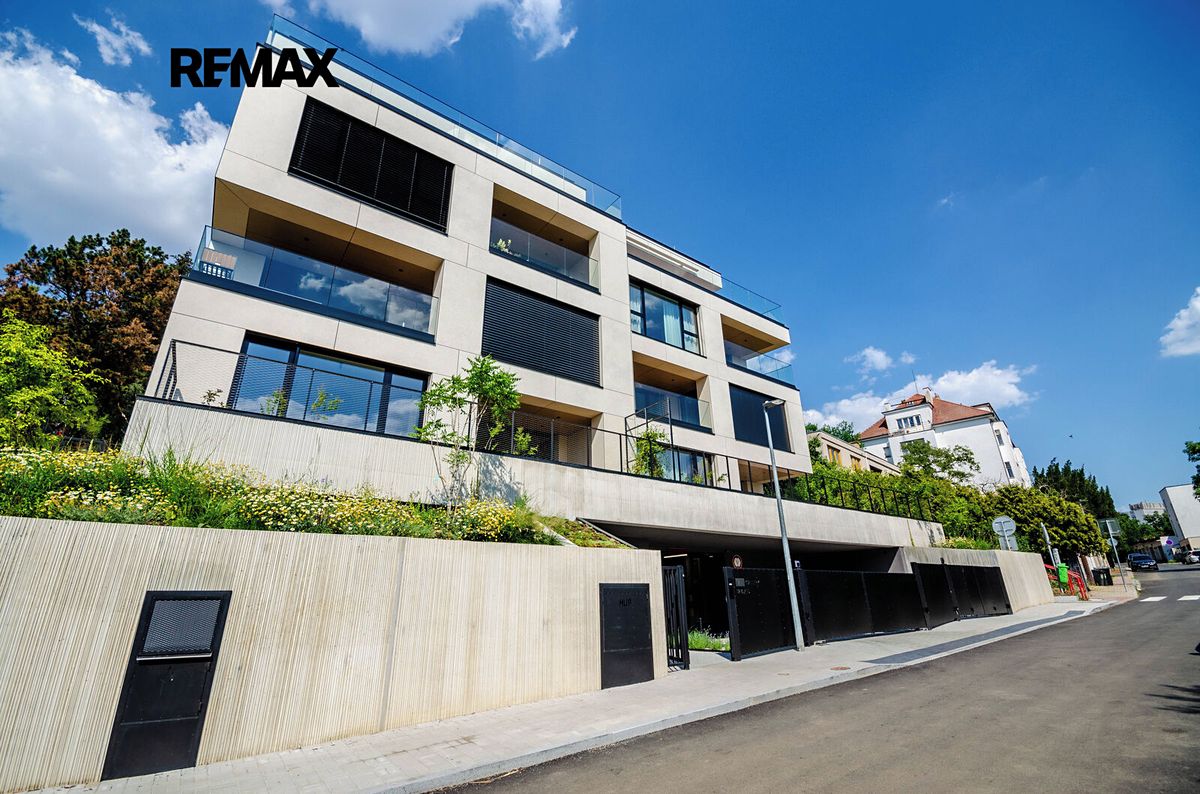 Pronájem bytu 2+kk 52 m²