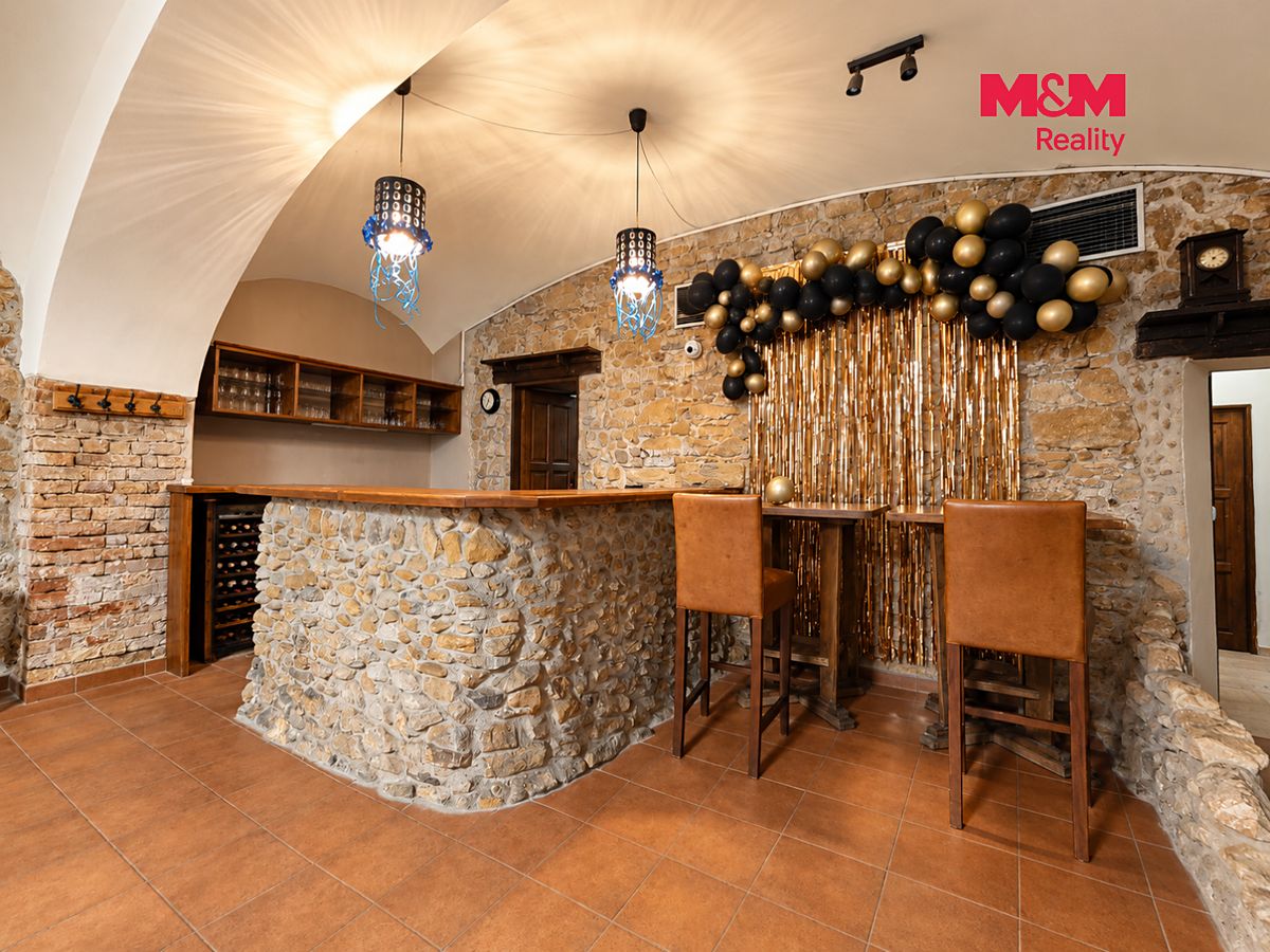 Pronájem restaurace 71 m² – fotografie 3