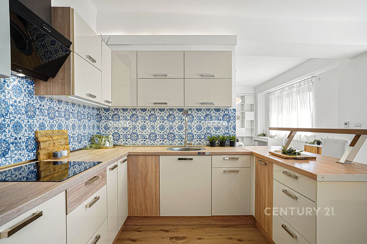 Prodej bytu 2+kk 80 m² – fotografie 3