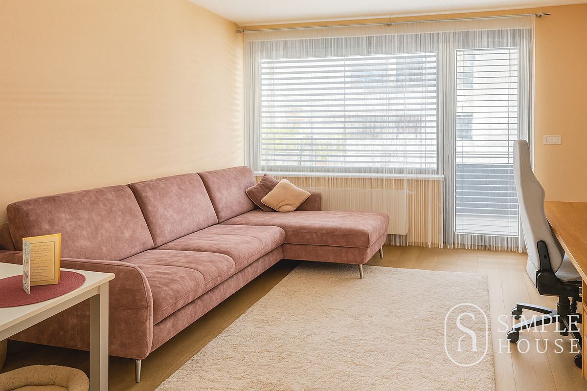 Pronájem bytu 2+kk 56 m² – fotografie 2
