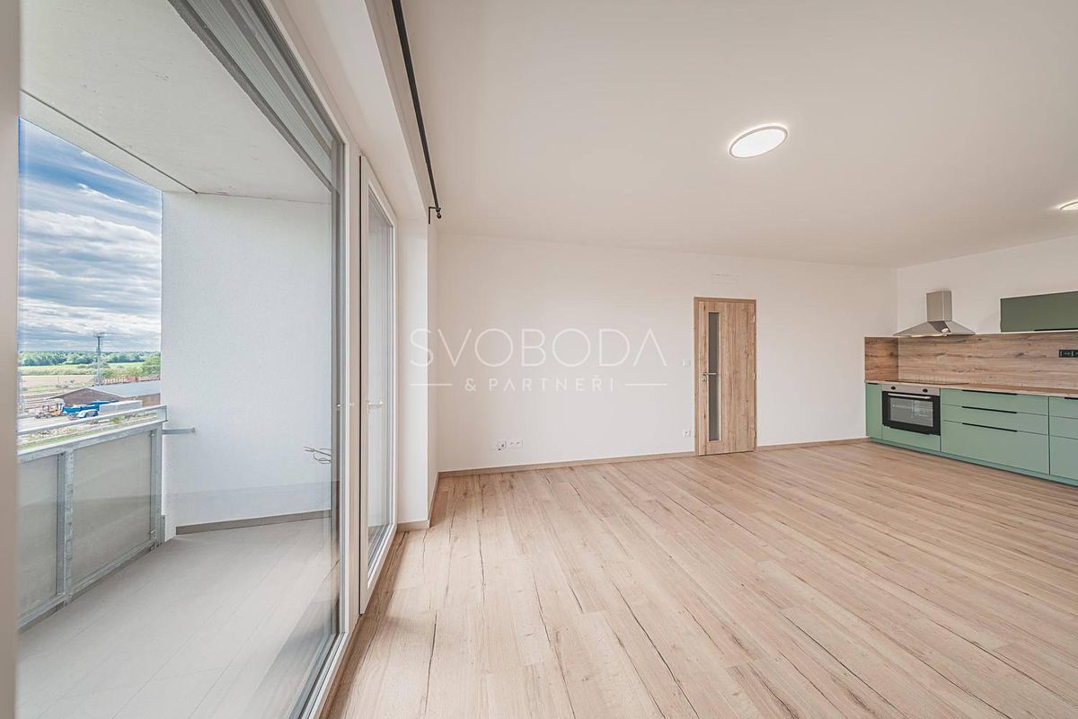 Pronájem bytu 2+kk 57 m² – fotografie 5