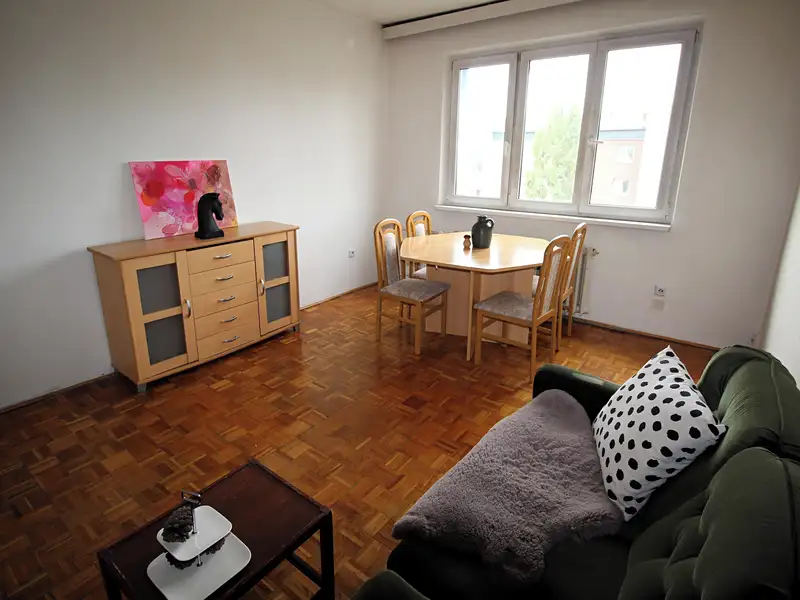 Prodej bytu 2+1 52 m², Praha – náhled fotky 3
