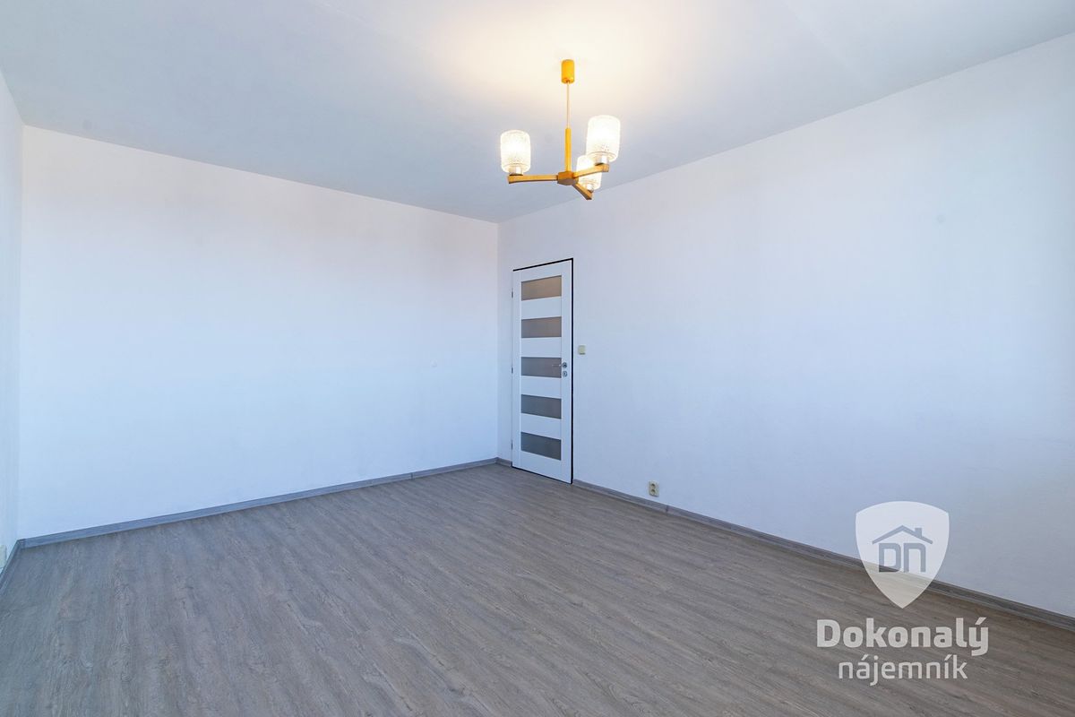 Pronájem bytu 4+1 68 m² – fotografie 2