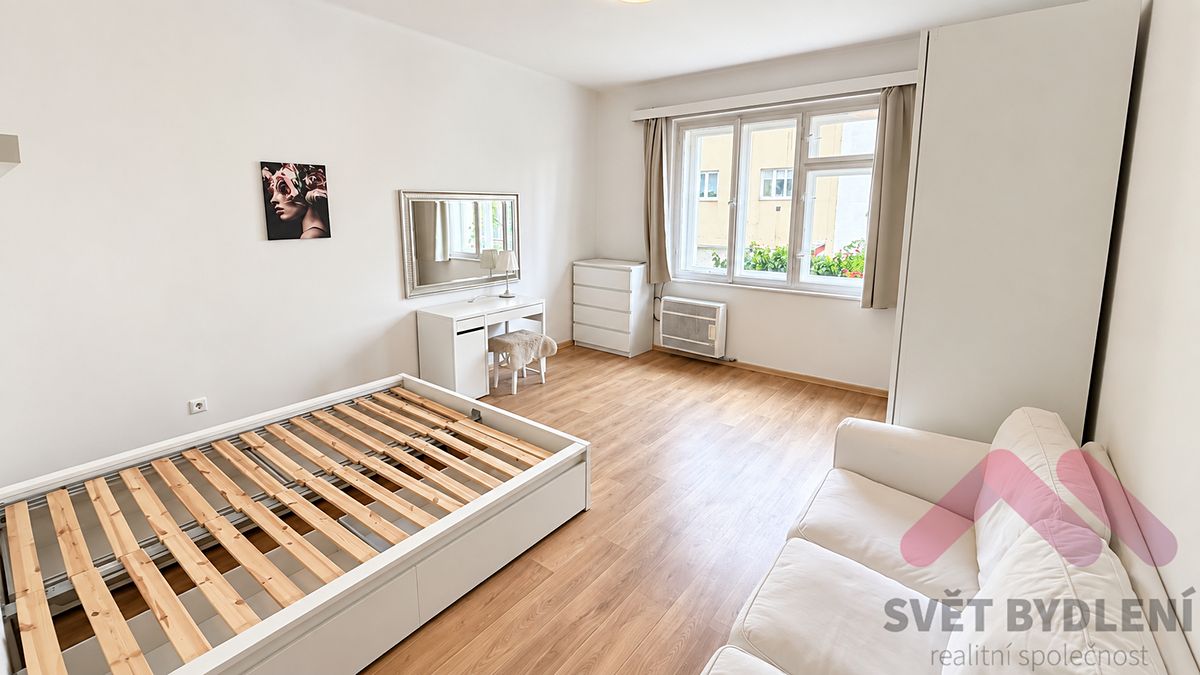 Pronájem bytu 1+kk 30 m²