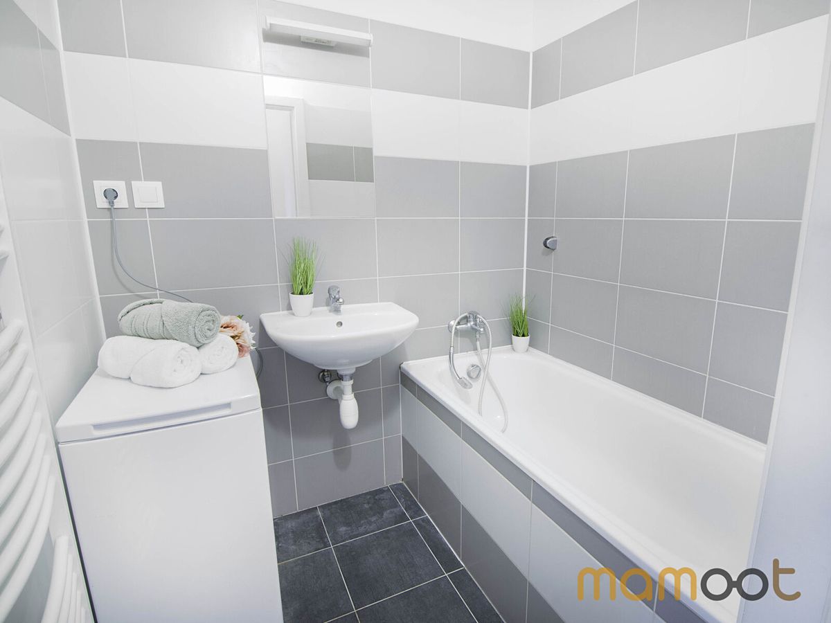 Pronájem bytu 2+1 50 m² – fotografie 2