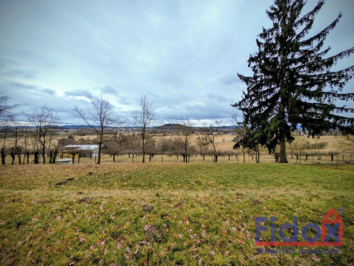 Prodej zahrady 1054 m² – fotografie 2