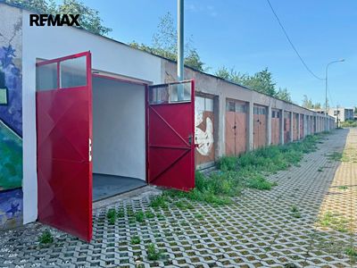 Pronájem garáže 17 m²