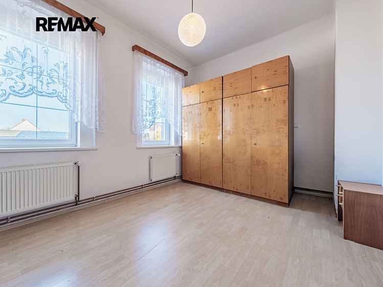 Комерційне приміщення на продаж, 260 м² (48 з 55)