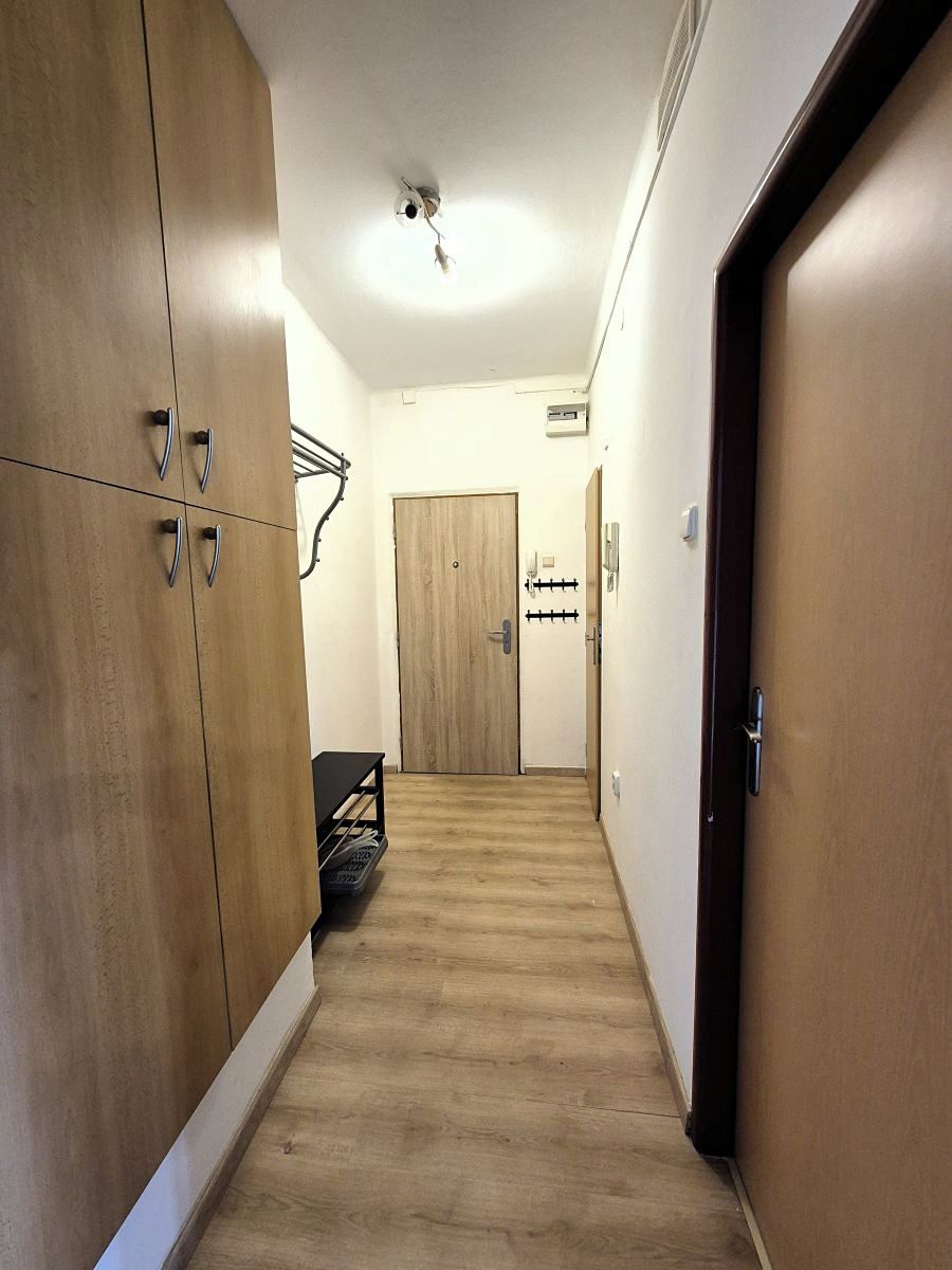 Pronájem bytu 3+1 85 m² – fotografie 3