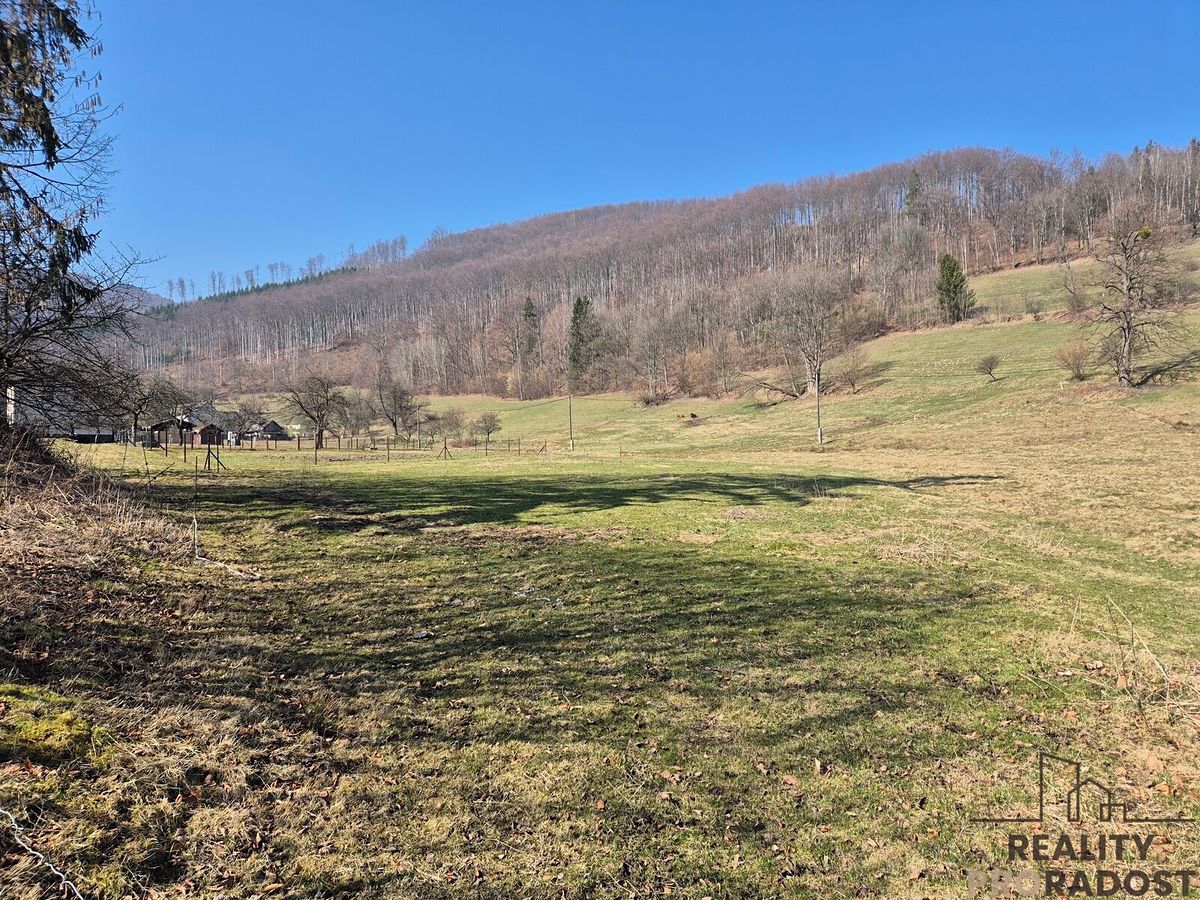 Prodej stavebního pozemku 2189 m² – fotografie 3