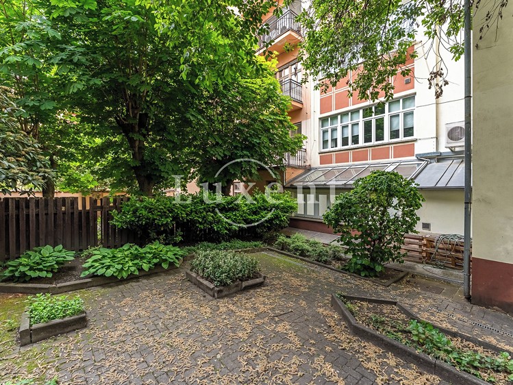 Prodej komerčního prostoru, 632 m² (14 z 15)
