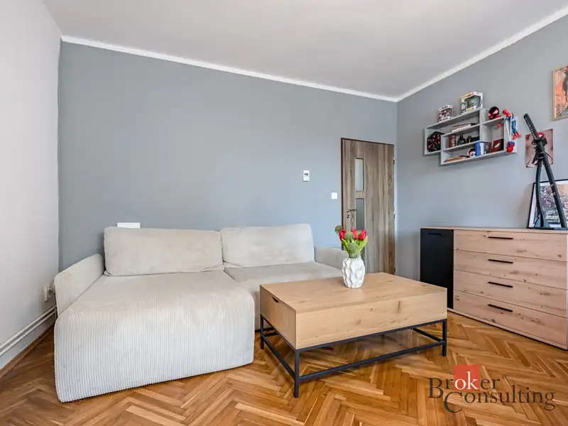 Prodej bytu 3+1 74 m², Pardubice – náhled fotky 3