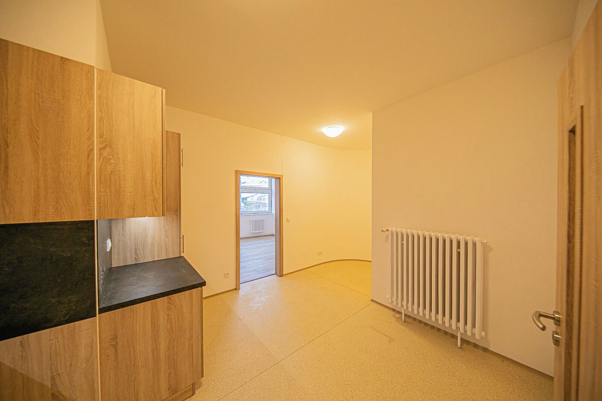 Pronájem bytu 3+1 70 m² – fotografie 5