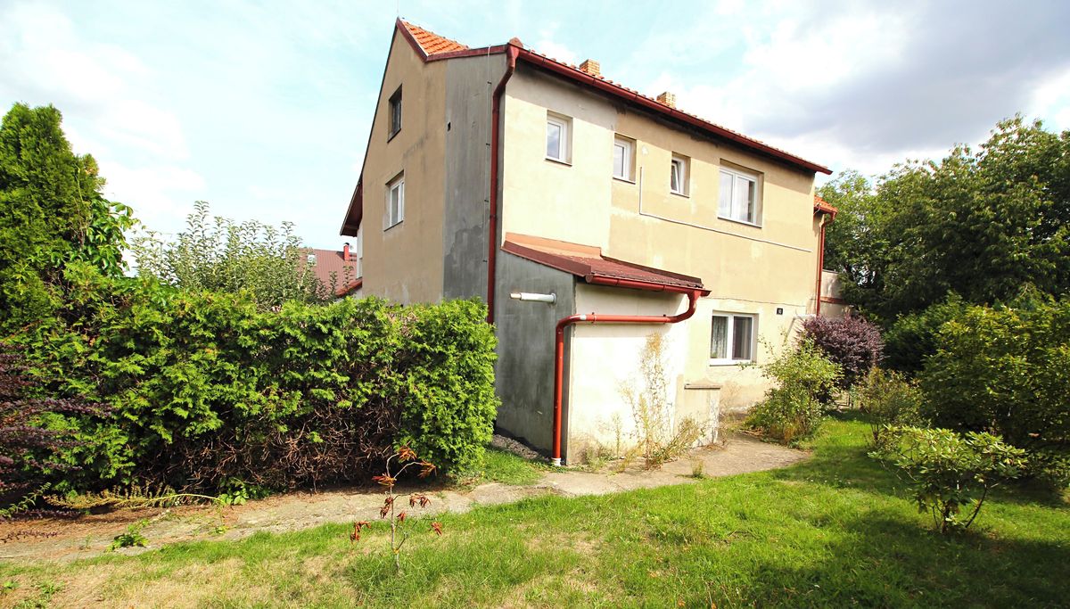Prodej rodinného domu 260 m², pozemek 1112 m² – fotografie 4