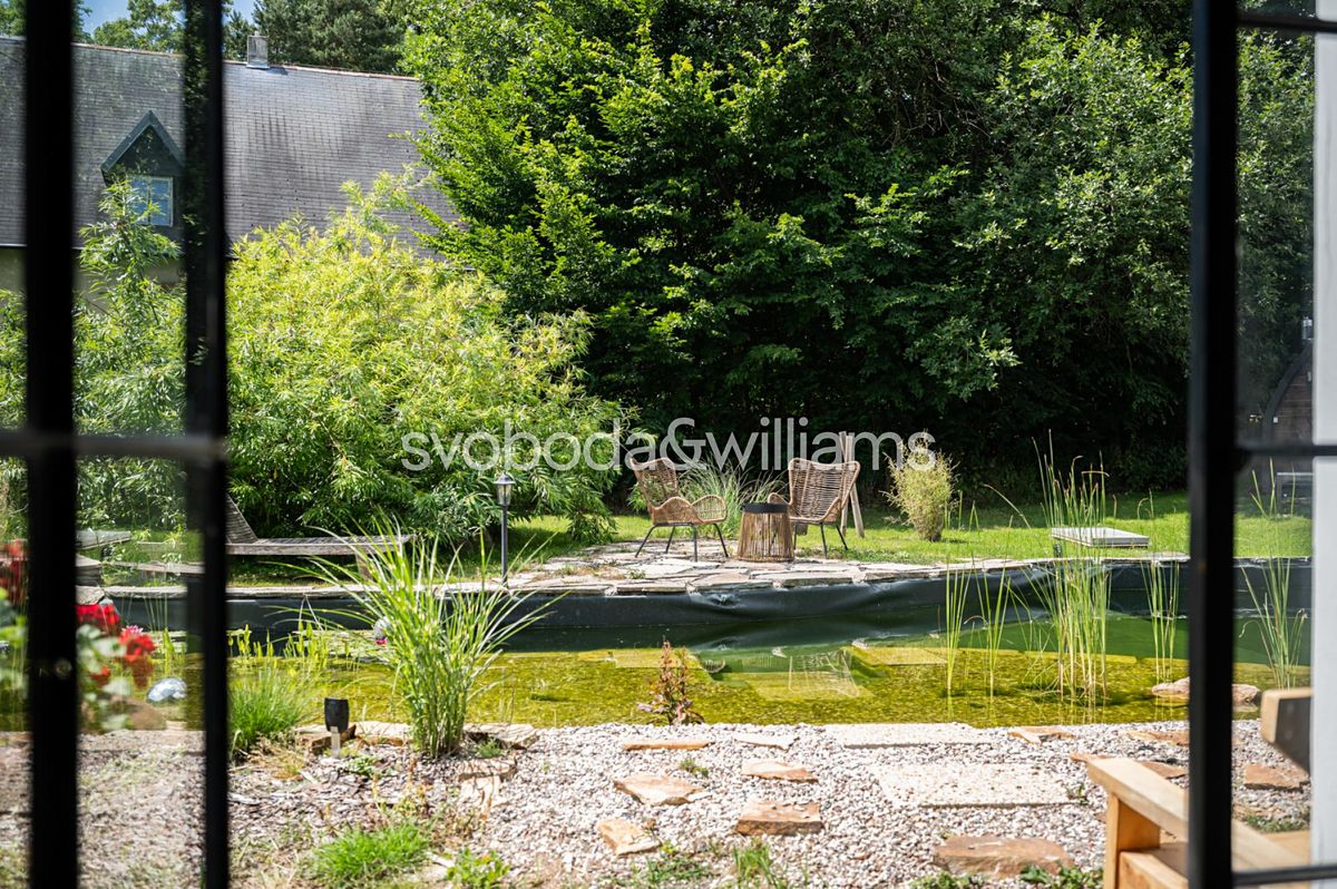 Prodej rodinného domu 664 m², pozemek 11760 m² – fotografie 4