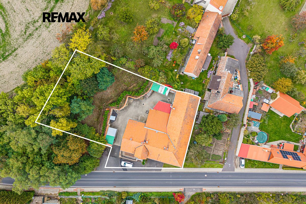 Prodej kanceláře 670 m² – fotografie 3