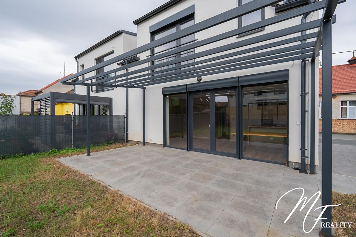 Prodej rodinného domu 106 m², pozemek 278 m² – fotografie 5