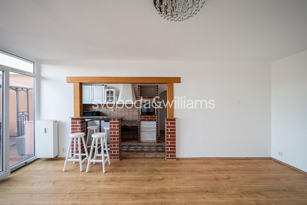 Prodej bytu 4+kk 104 m² – fotografie 3