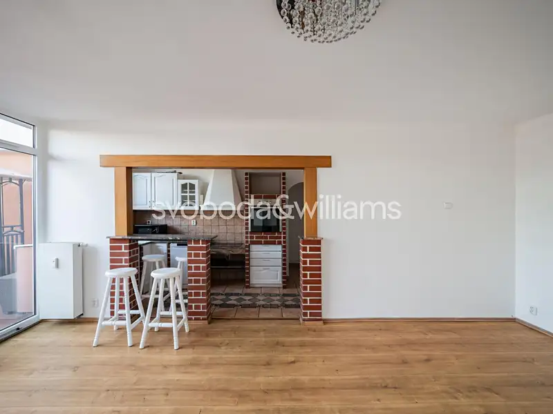 Prodej bytu 4+kk 104 m², Praha – náhled fotky 3