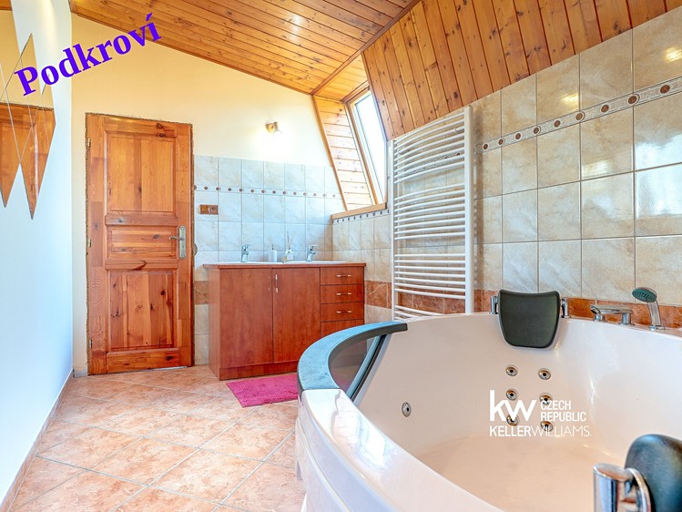 Будинок на продаж, 251 м² (13 з 42)